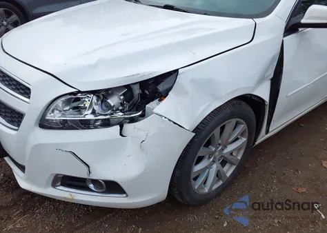 2013 Chevrolet Malibu 2Lt z USA, uszkodzony, nr VIN 1G11E5SA2DF293940